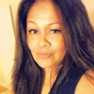 Meet your Posher, Pilar